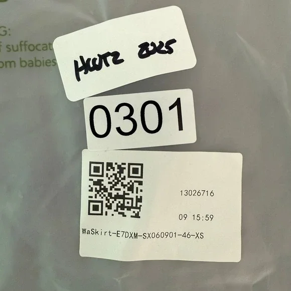 Halara Flat Front Pleated Mini 2-in-1‎ Tennis Skirt Black NWT XS NWT - Picture 9 of 9